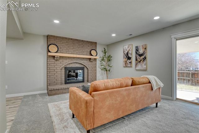 6710 Snowbird Drive, Colorado Springs, CO 80918