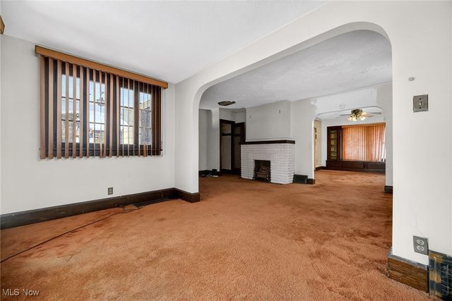 13405 Thornhurst Avenue, Garfield Heights, OH 44105