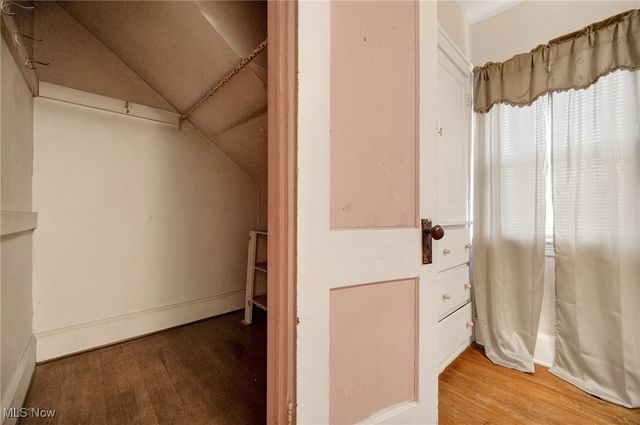 13405 Thornhurst Avenue, Garfield Heights, OH 44105