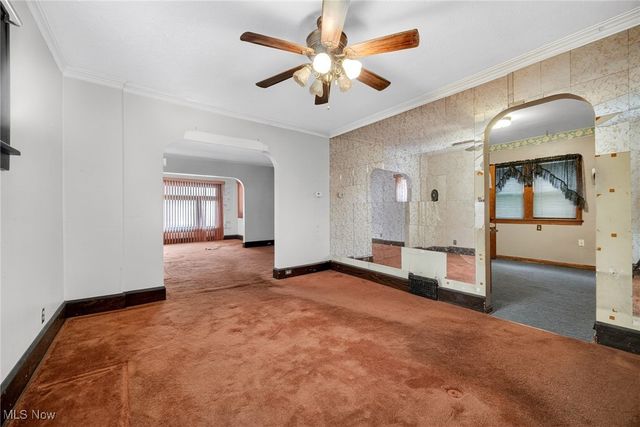 13405 Thornhurst Avenue, Garfield Heights, OH 44105