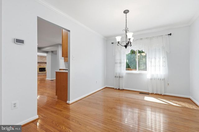 38 BLACKBURN CT, Burtonsville, MD 20866