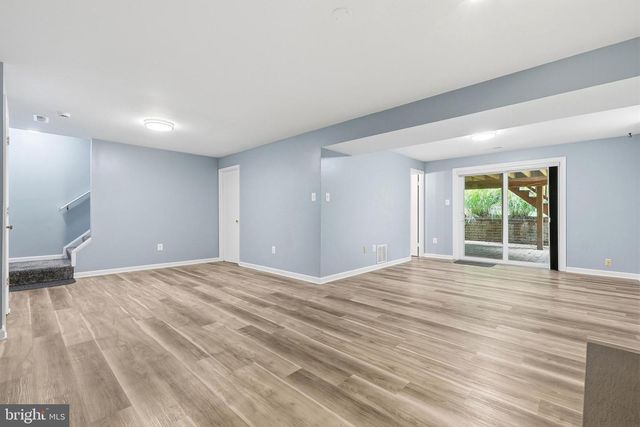 38 BLACKBURN CT, Burtonsville, MD 20866
