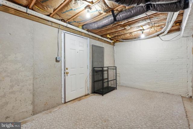 38 BLACKBURN CT, Burtonsville, MD 20866