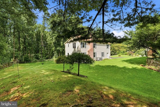 38 BLACKBURN CT, Burtonsville, MD 20866