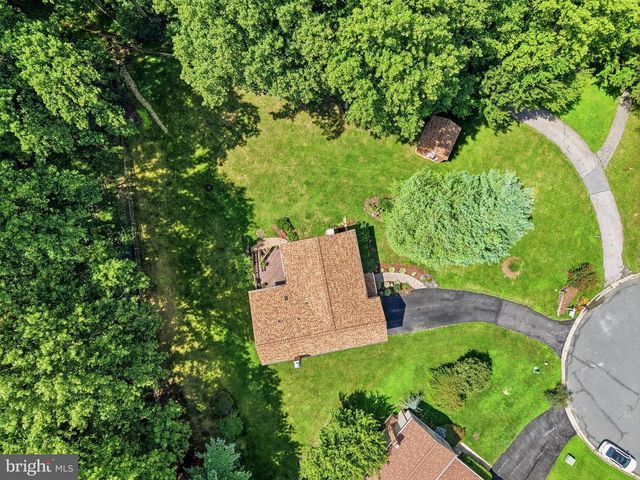 38 BLACKBURN CT, Burtonsville, MD 20866