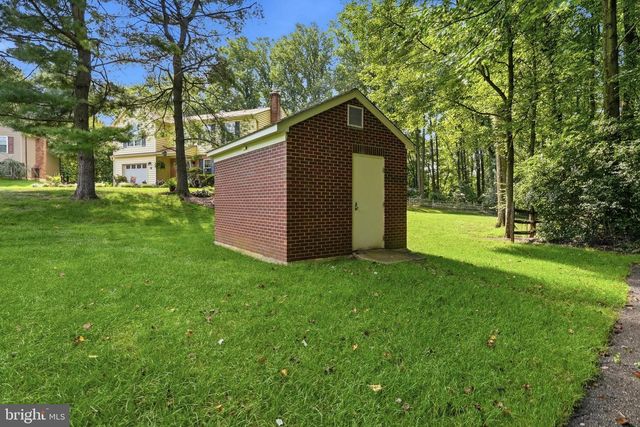 38 BLACKBURN CT, Burtonsville, MD 20866