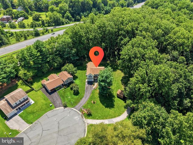38 BLACKBURN CT, Burtonsville, MD 20866