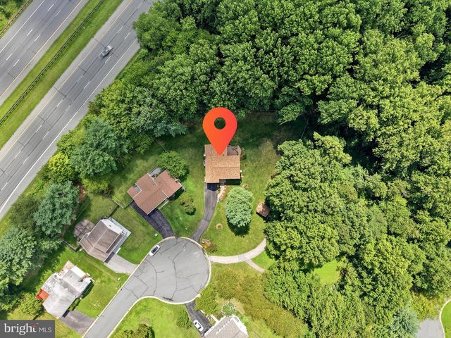 38 BLACKBURN CT, Burtonsville, MD 20866