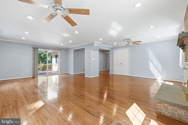 38 BLACKBURN CT, Burtonsville, MD 20866