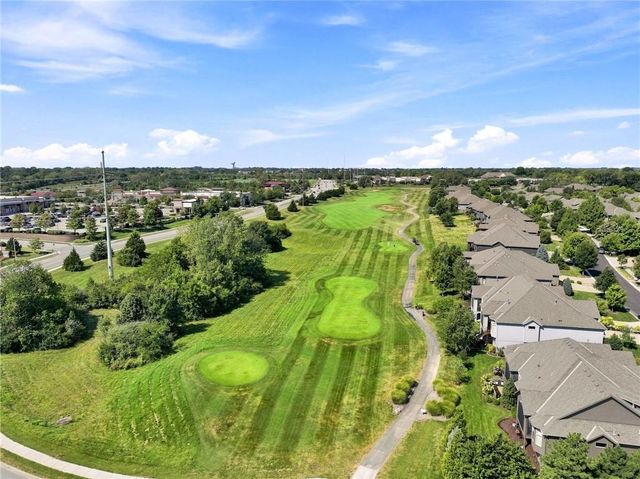 19420 W 102nd Street, Lenexa, KS 66220