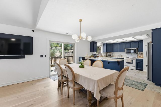 28841 Yosemite Springs Pkwy, Coarsegold, CA 93614