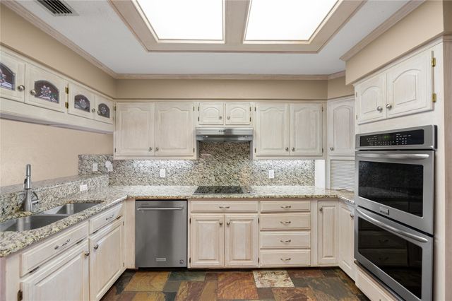 329 Hideaway Lane E, Hideaway, TX 75771