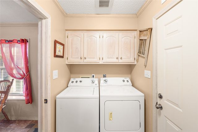 329 Hideaway Lane E, Hideaway, TX 75771