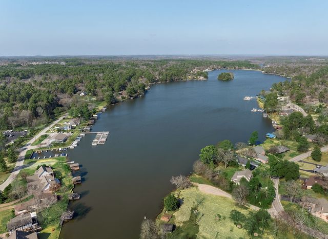329 Hideaway Lane E, Hideaway, TX 75771