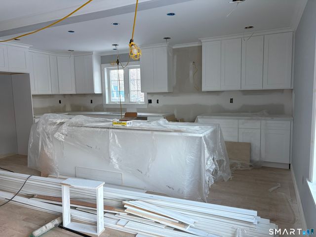 420 Greenwood Street, Bridgeport, CT 06606