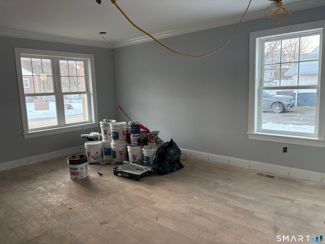 420 Greenwood Street, Bridgeport, CT 06606