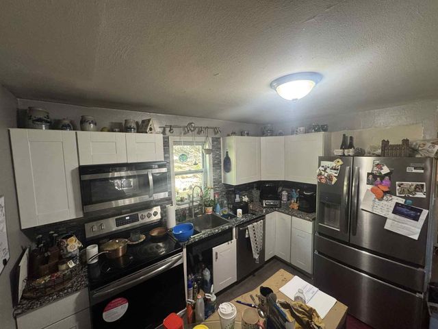 14 Concord Drive, Webster, NH 03303