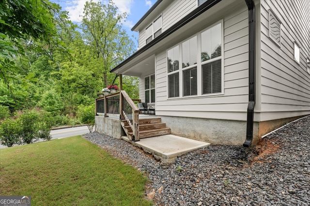 122 Town Walk Lane, Carrollton, GA 30117