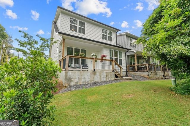 122 Town Walk Lane, Carrollton, GA 30117