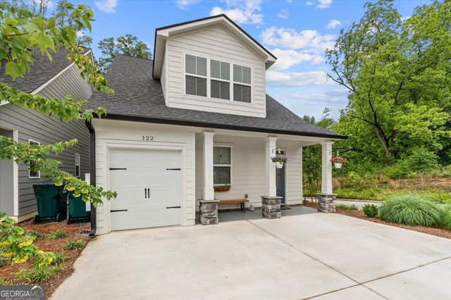 122 Town Walk Lane, Carrollton, GA 30117