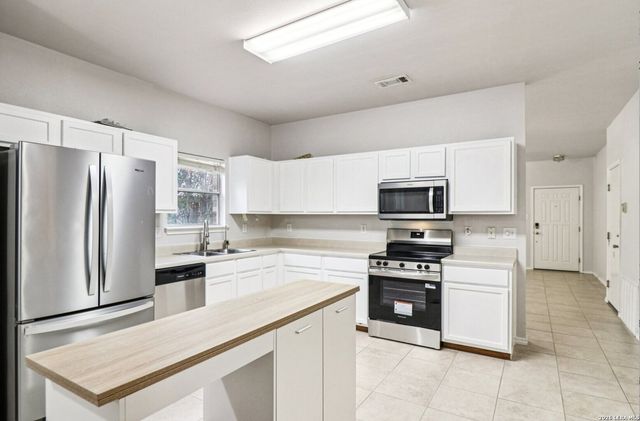 21402 Encino Lookout, San Antonio, TX 78259