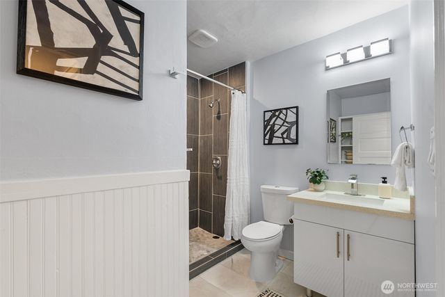 6058 6th Avenue NE, Seattle, WA 98115