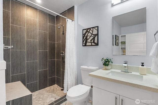 6058 6th Avenue NE, Seattle, WA 98115