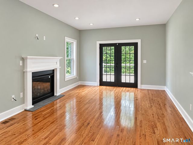 70 Apple Hill, Wethersfield, CT 06109