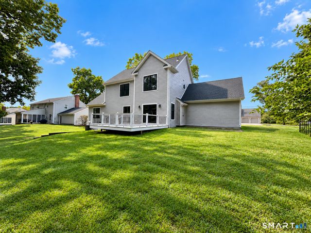 70 Apple Hill, Wethersfield, CT 06109