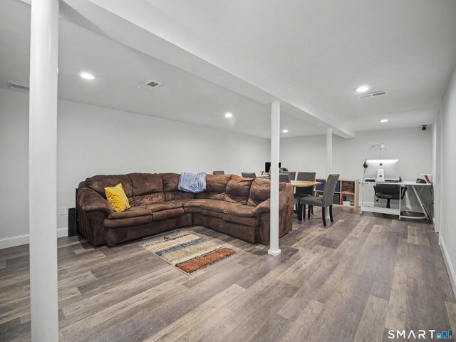 73 Weeping Willow Lane, Fairfield, CT 06825