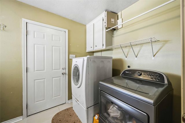 1003 Misty Lea Lane, Houston, TX 77090