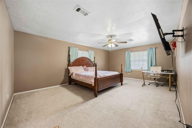 1003 Misty Lea Lane, Houston, TX 77090