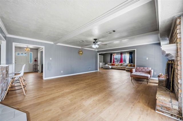 1003 Misty Lea Lane, Houston, TX 77090
