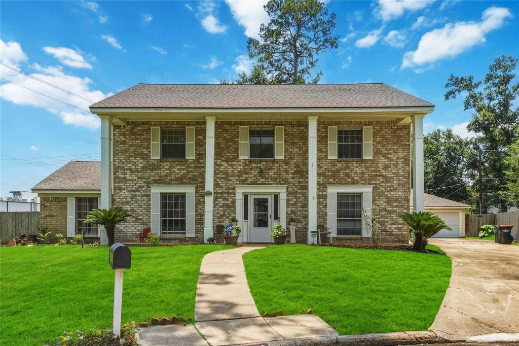 1003 Misty Lea Lane, Houston, TX 77090