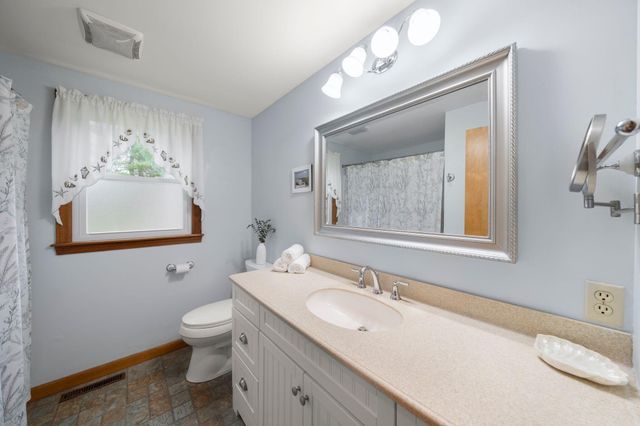 34 Newtown Road, Sandwich, MA 02563