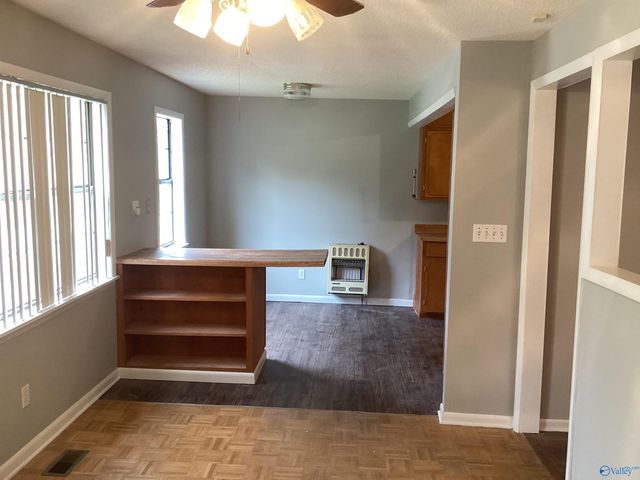 906 N 9th Street, Gadsden, AL 35901