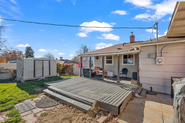 139 N 52nd Avenue, Yakima, WA 98908