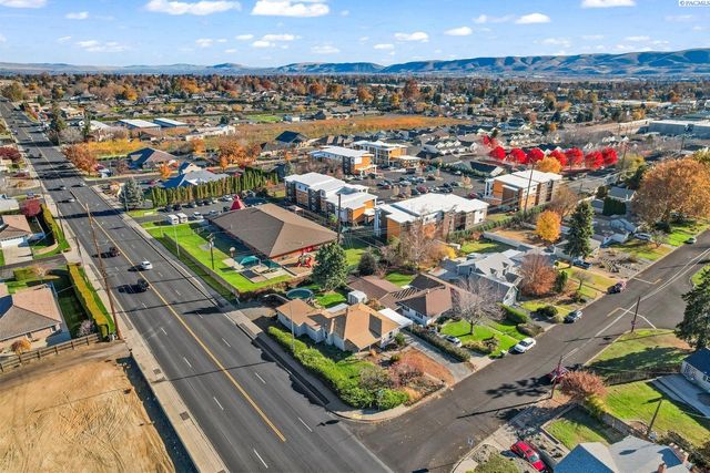 139 N 52nd Avenue, Yakima, WA 98908