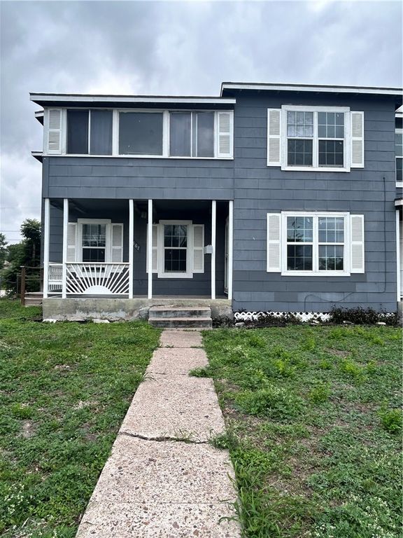2867 S Staples St, Corpus Christi, TX 78404