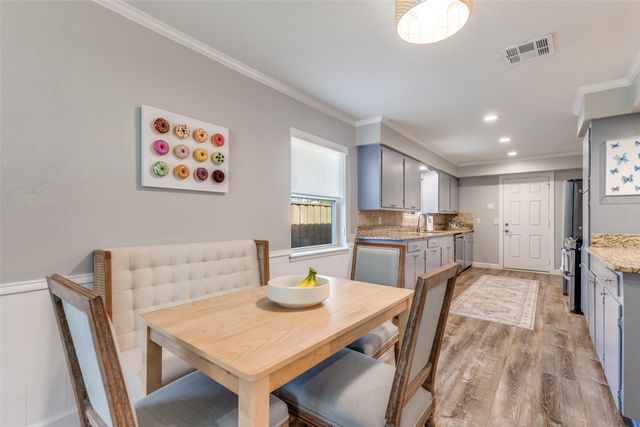 2476 Pinebluff Drive, Dallas, TX 75228