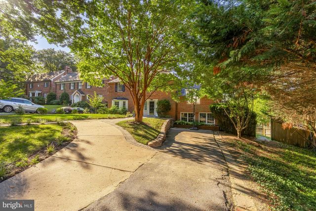 1636 KALMIA RD NW, Washington, DC 20012