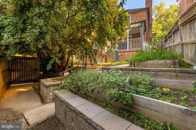 1636 KALMIA RD NW, Washington, DC 20012