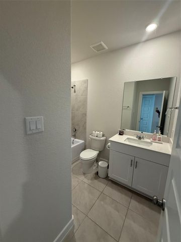 5711 Madden Lane, Houston, TX 77048