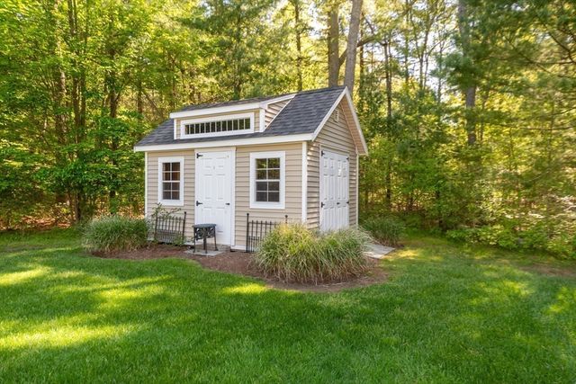 151 Princess Ln, Raynham, MA 02767