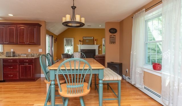 151 Princess Ln, Raynham, MA 02767