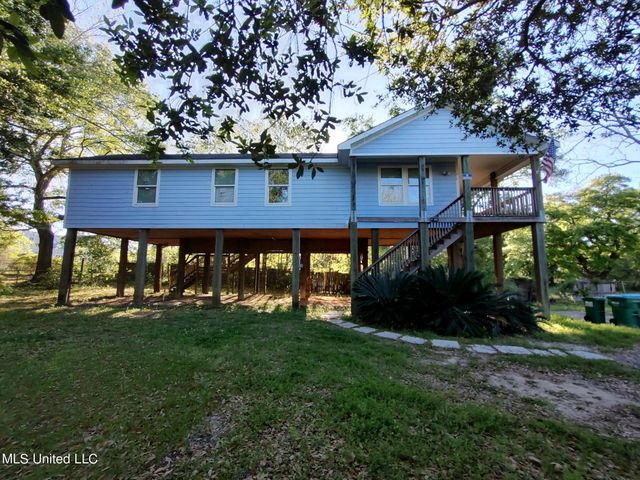 3115 Louise Street, Pascagoula, MS 39581