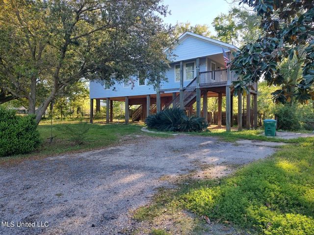3115 Louise Street, Pascagoula, MS 39581
