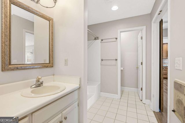 1117 Brooks Road, Pendergrass, GA 30567