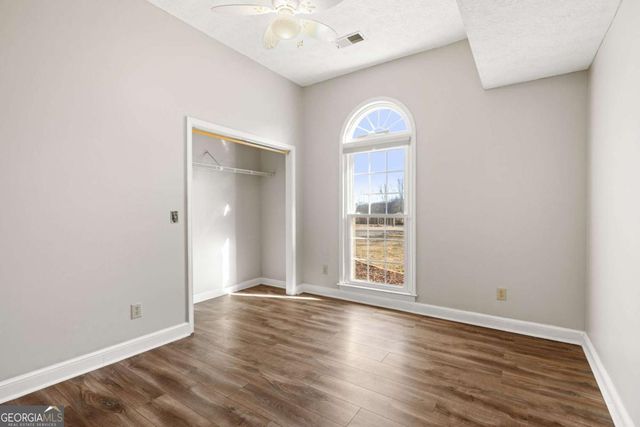 1117 Brooks Road, Pendergrass, GA 30567