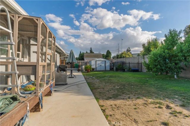 2869 Hillcrest Street, Atwater, CA 95301